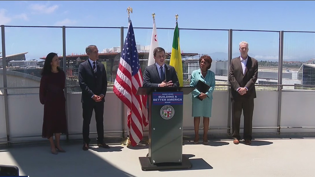 LAX to receive $50 million grant for improvements